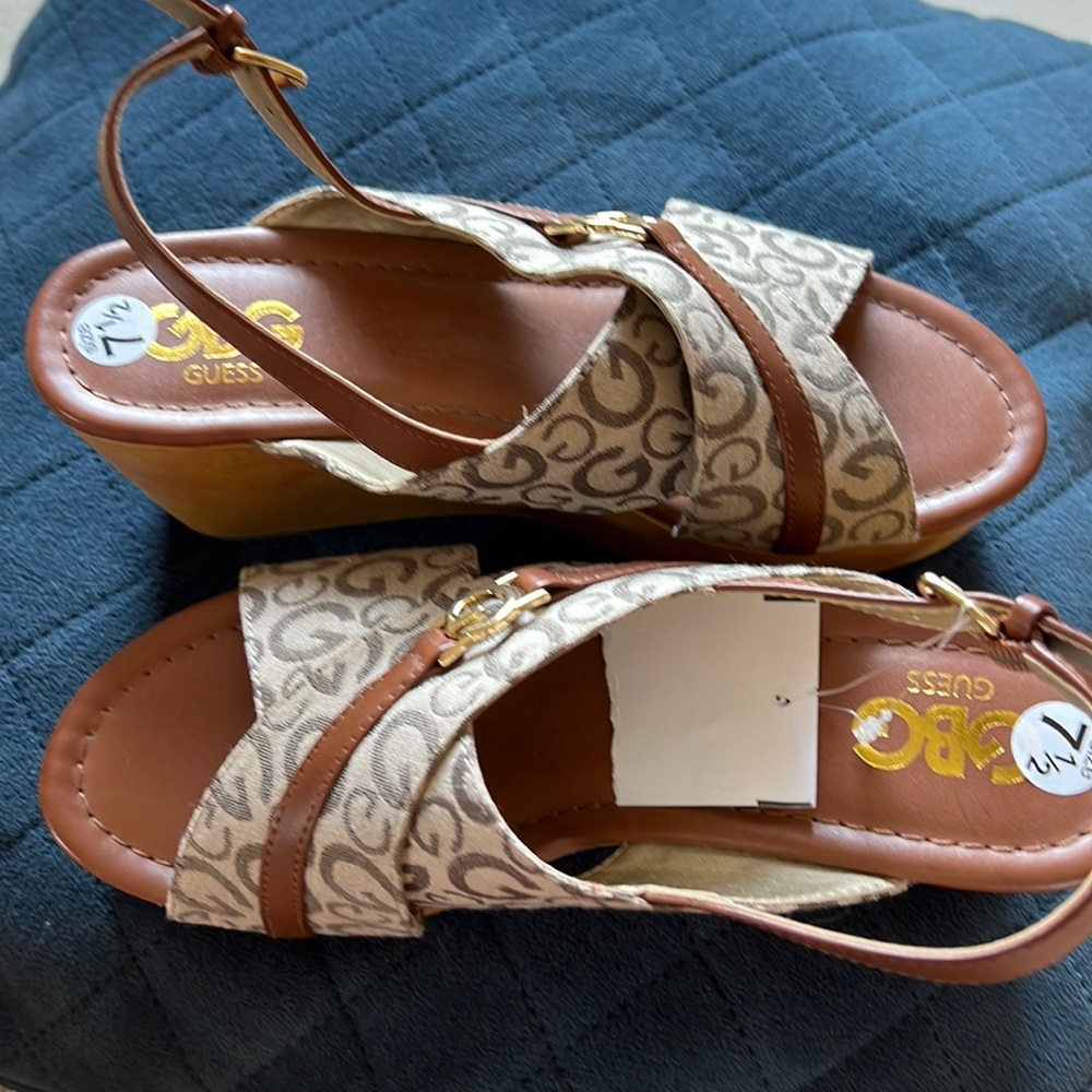 NWT guess wedges - Picture 1 of 7